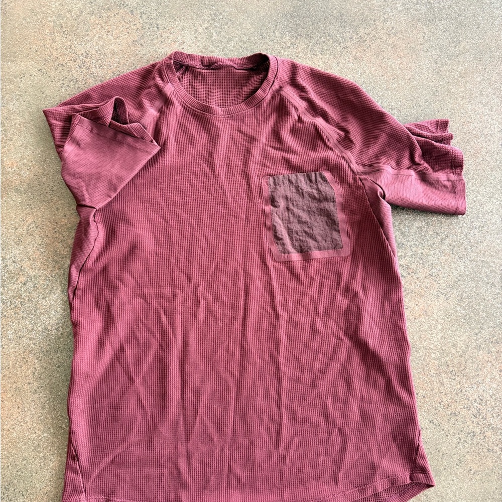 lululemon athletica Maroon Short Sleeve Tee